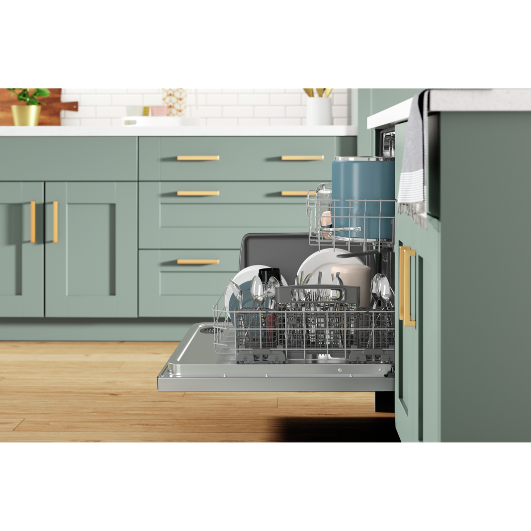 Whirlpool - 50 dBA Built In Dishwasher in Stainless - WDT740SALZ