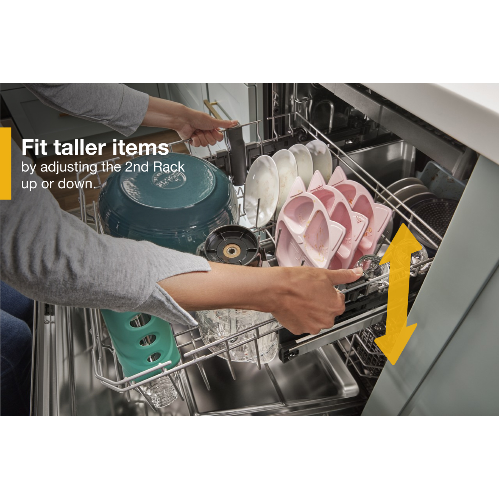 Whirlpool - 47 dBA Built In Dishwasher in Black - WDT750SAKB