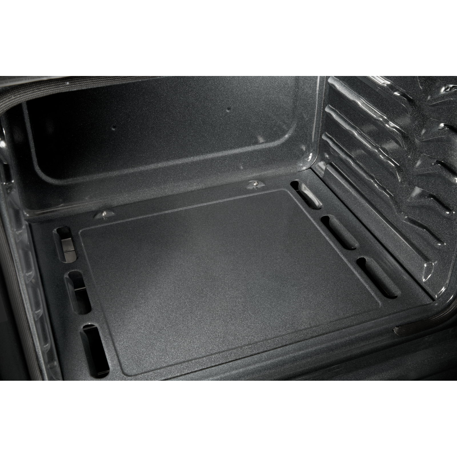 Whirlpool - 5 cu. ft Gas Range in Black Stainless - WEG515S0LV