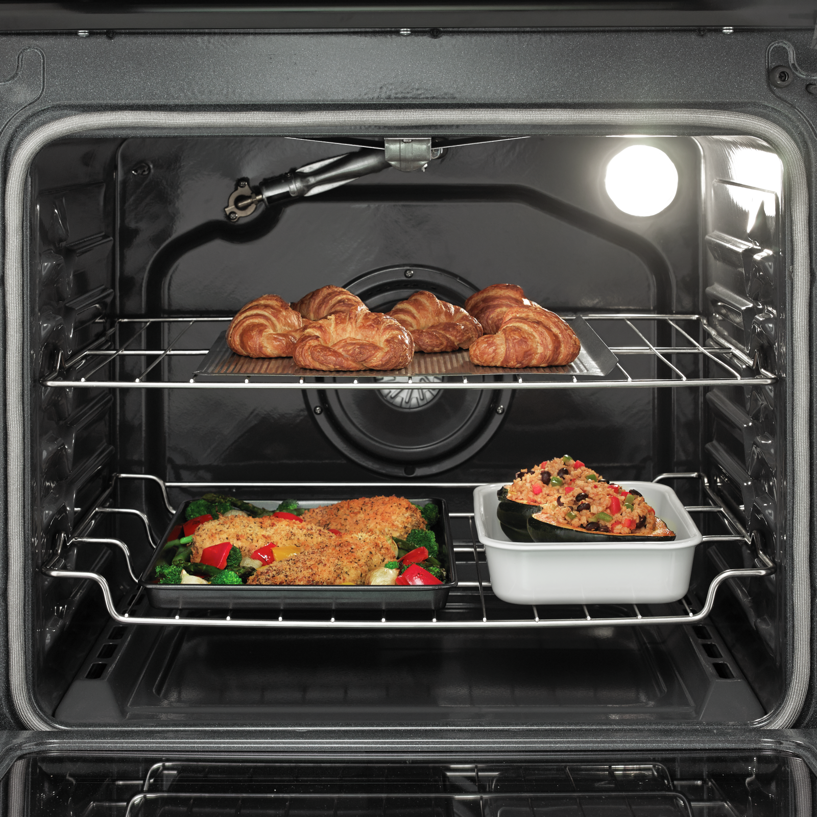 Whirlpool - 5.8 cu. ft Gas Range in Stainless - WEG730H0DS