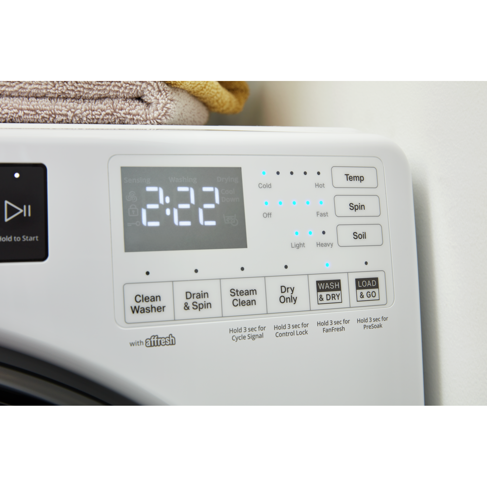 Whirlpool - 5.2 cu. Ft Front Load All In One Washer Dryer in White - WFC682CLW