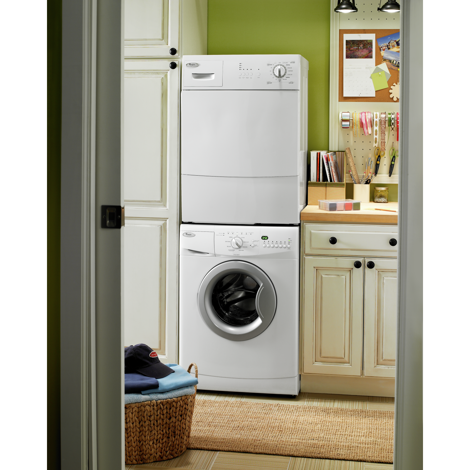 Whirlpool - 2.3 cu. Ft Front Load Washer in White - WFC7500VW