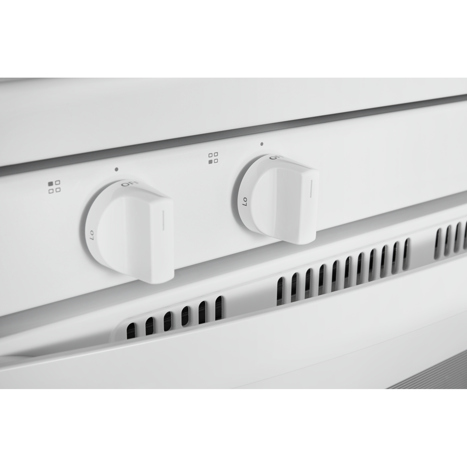 Whirlpool - 5 cu. ft Gas Range in White - WFG515S0MW