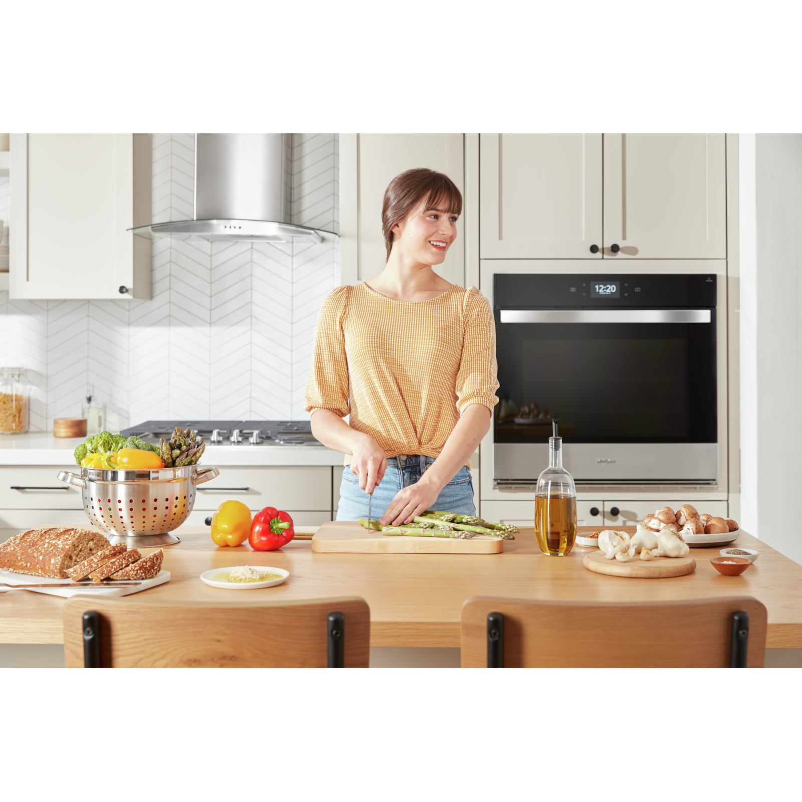 Whirlpool - 6.4 cu. ft Microwave Wall Oven Combo in Stainless - WOEC7030PZ