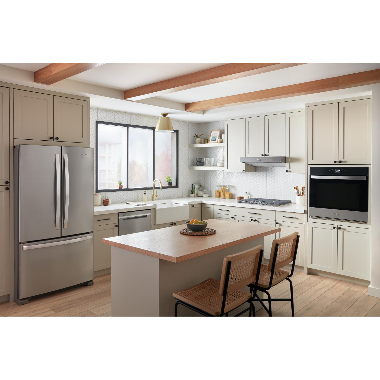 Whirlpool - 5 cu. ft Single Wall Oven in Stainless - WOES5030LZ