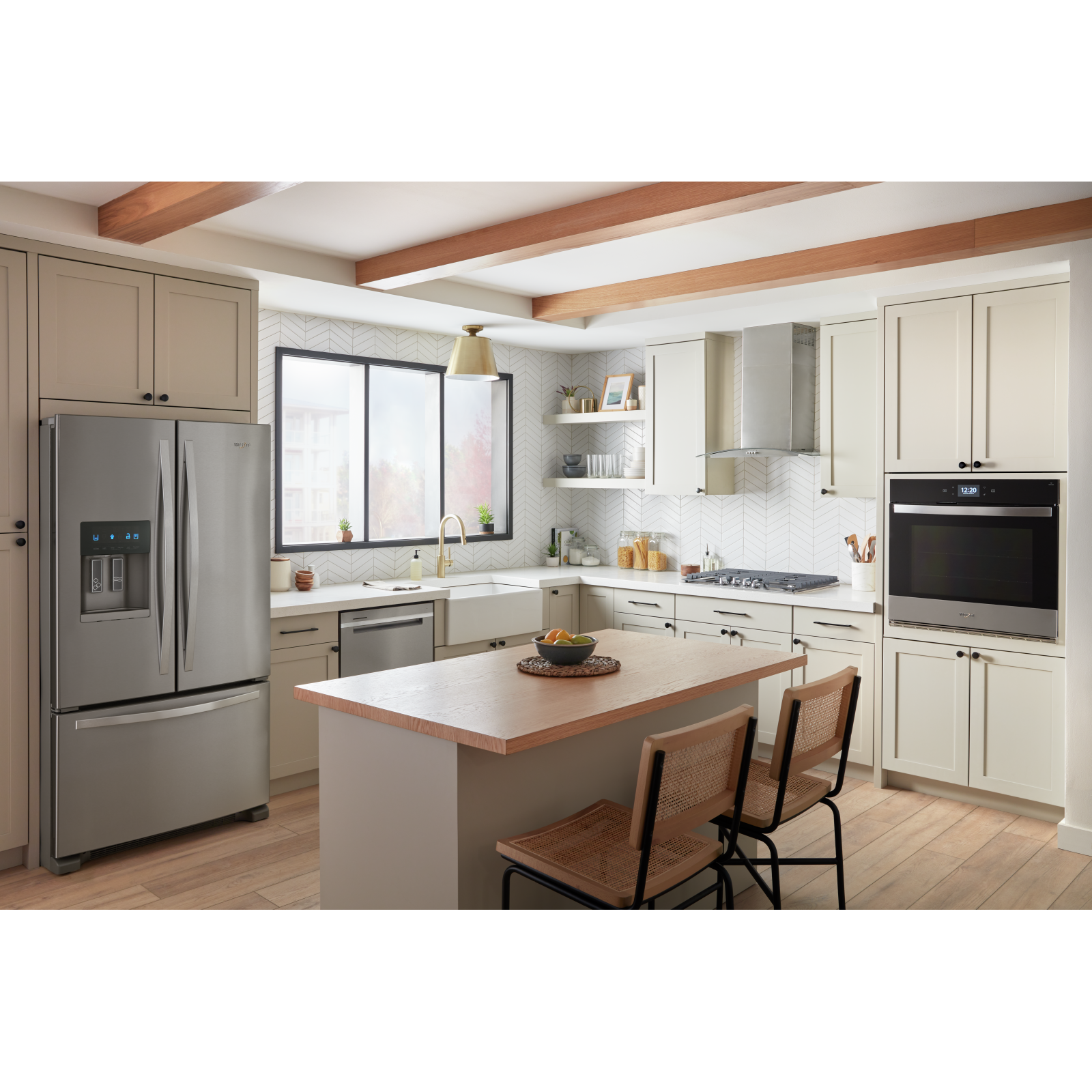 Whirlpool - 5 cu. ft Single Wall Oven in Stainless - WOES7030PZ