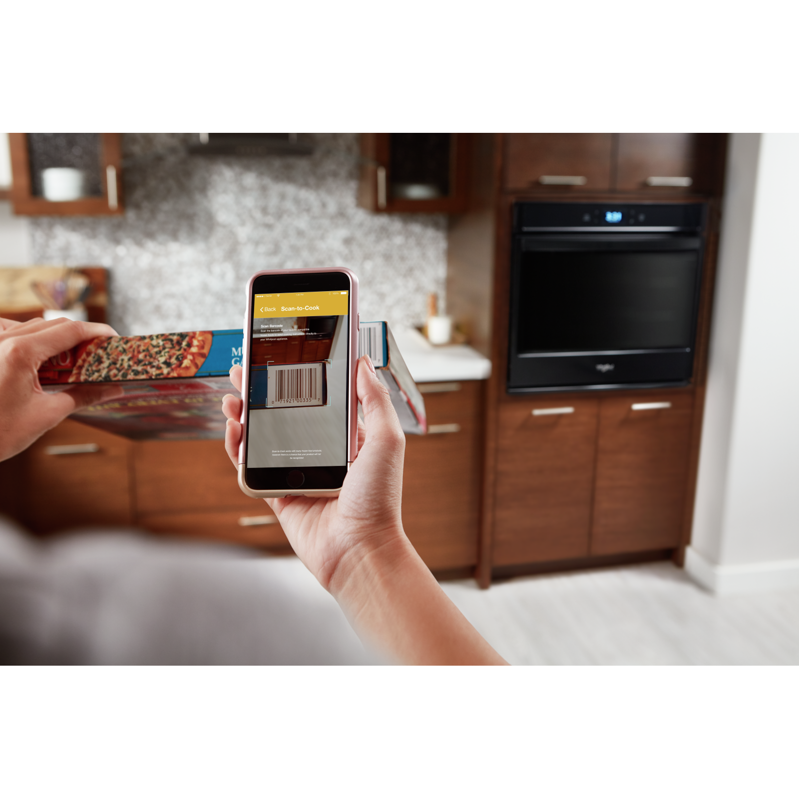 Whirlpool - 5 cu. ft Single Wall Oven in Black - WOS51EC0HB