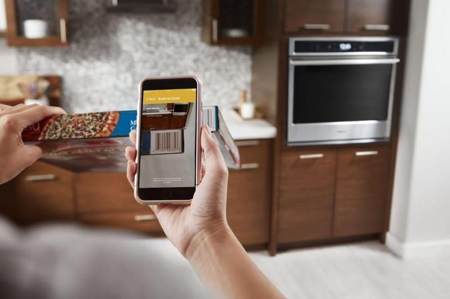 Whirlpool - 5.0 cu. ft Single Wall Oven in Stainless Steel - WOS51EC0HS