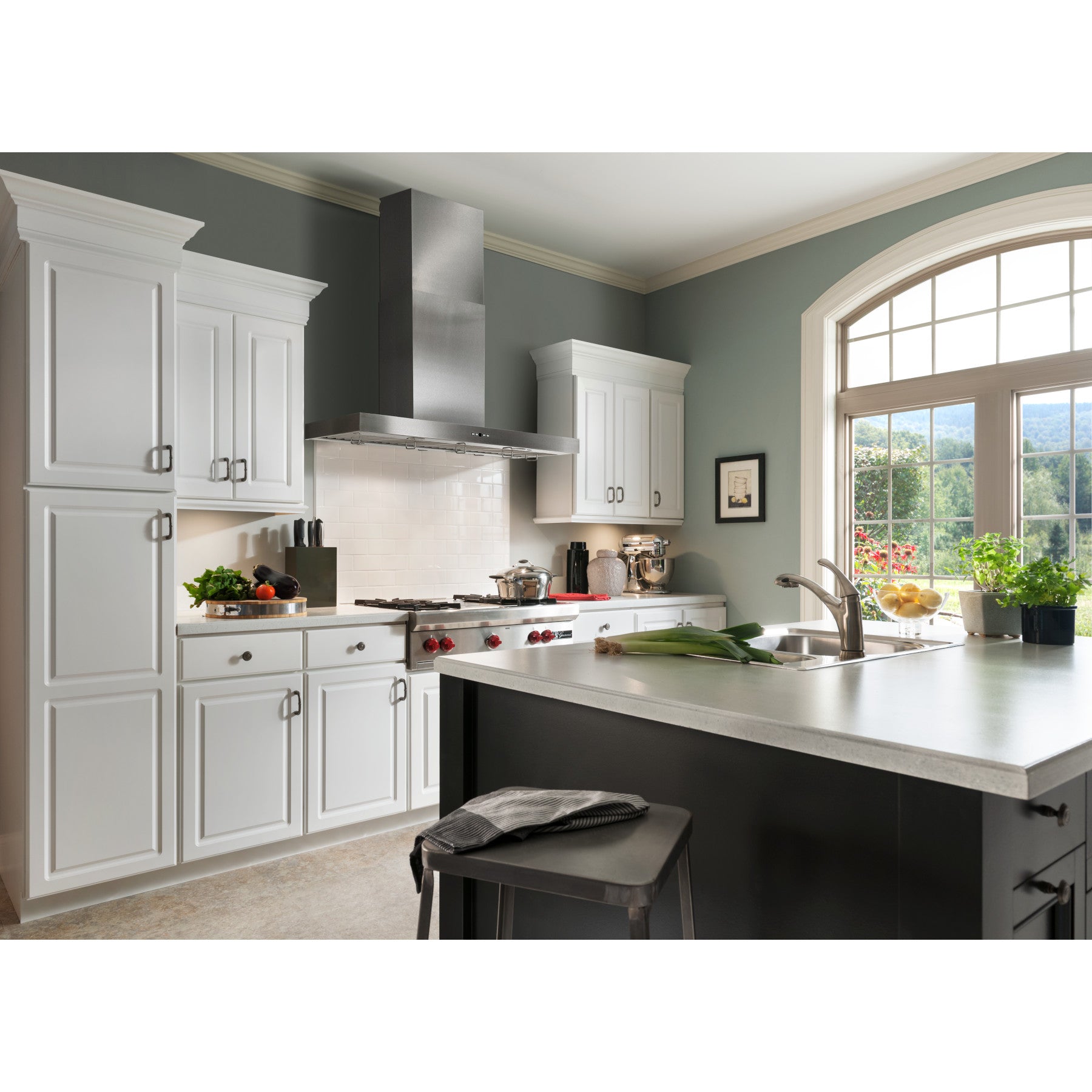 Best - 48 Inch 1500 CFM Wall Mount and Chimney Range Vent in Stainless - WPB9IQT48SB