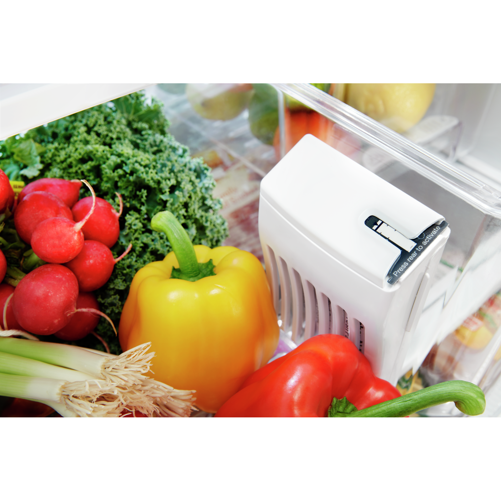 Whirlpool - 29.5 Inch 19.7 cu. ft French Door Refrigerator in White - WRF560SFHW