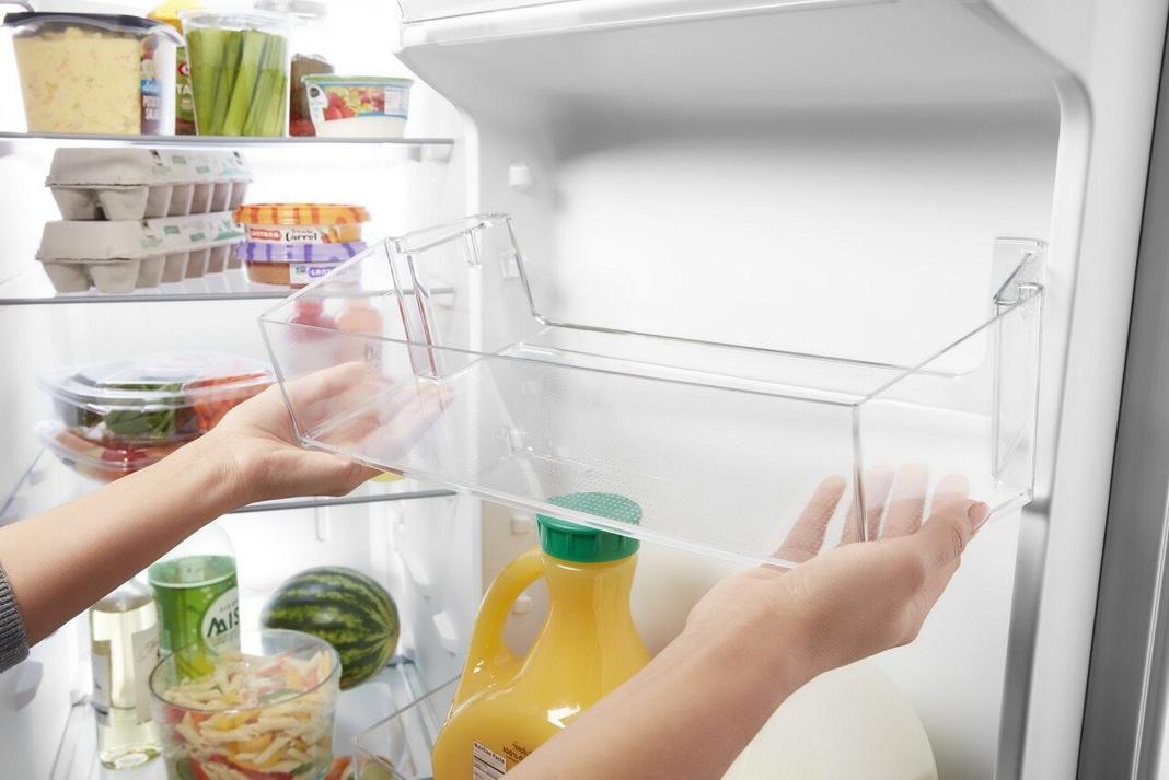 Whirlpool - 35.875 Inch 25 cu. ft Side by Side Refrigerator in White - WRS335SDHW