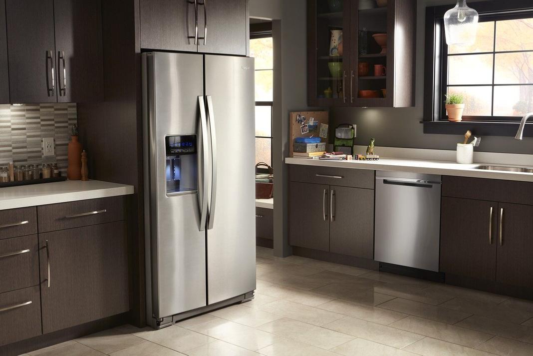 Whirlpool - 36 Inch 20.6 cu. ft Side by Side Refrigerator in Stainless - WRS571CIHZ
