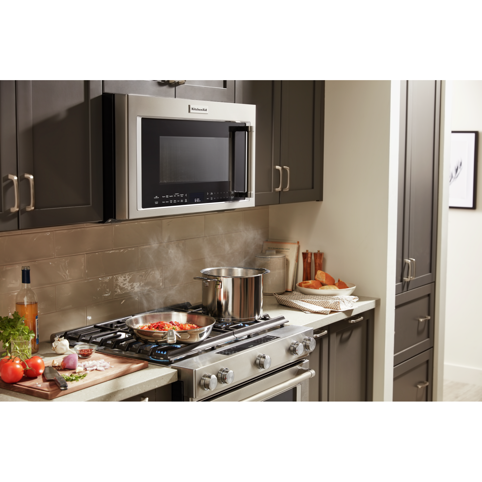 KitchenAid - 1.9 cu. Ft Over the range Microwave in Stainless - YKMHC319KPS