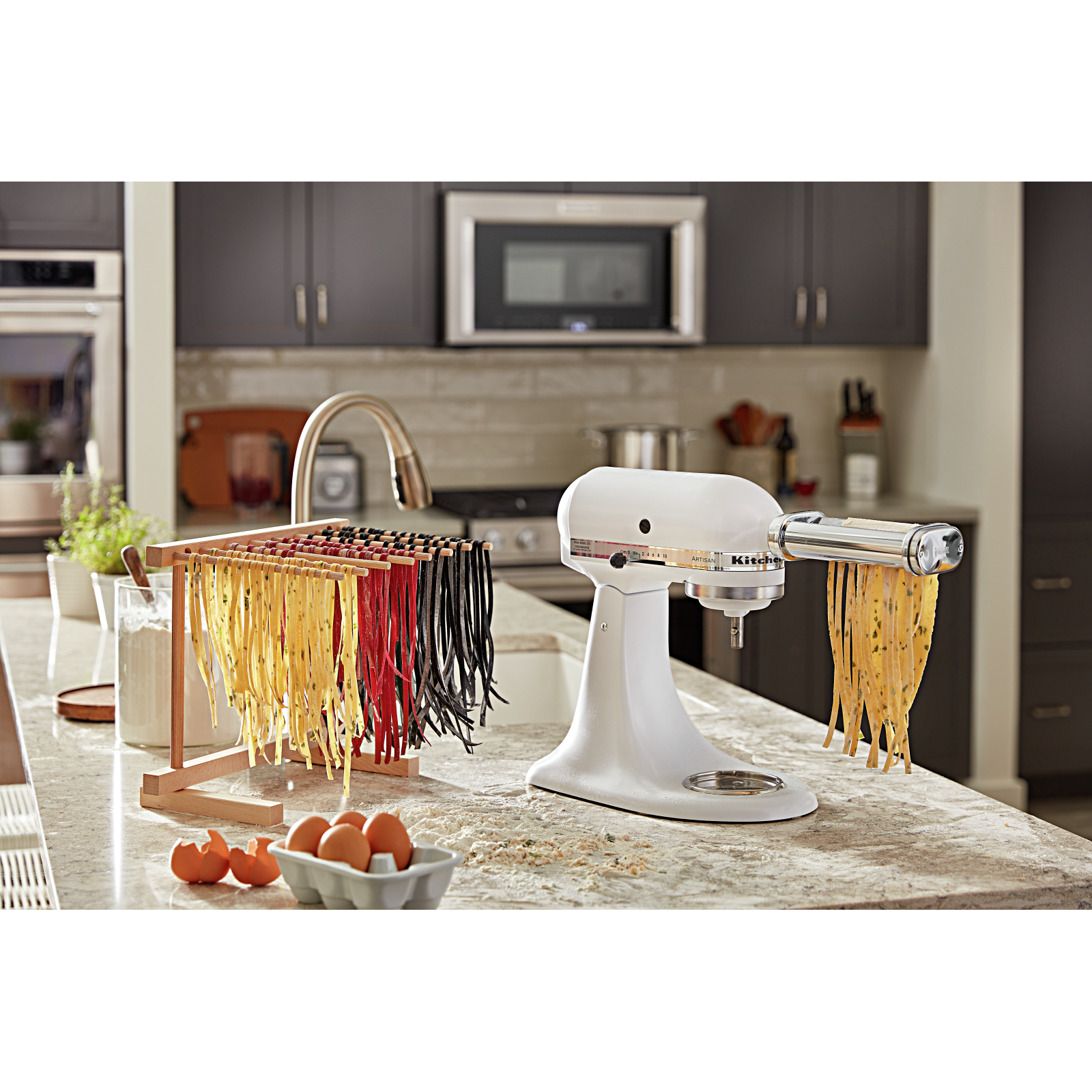 KitchenAid - 1.9 cu. Ft Over the range Microwave in Stainless - YKMHC319KPS