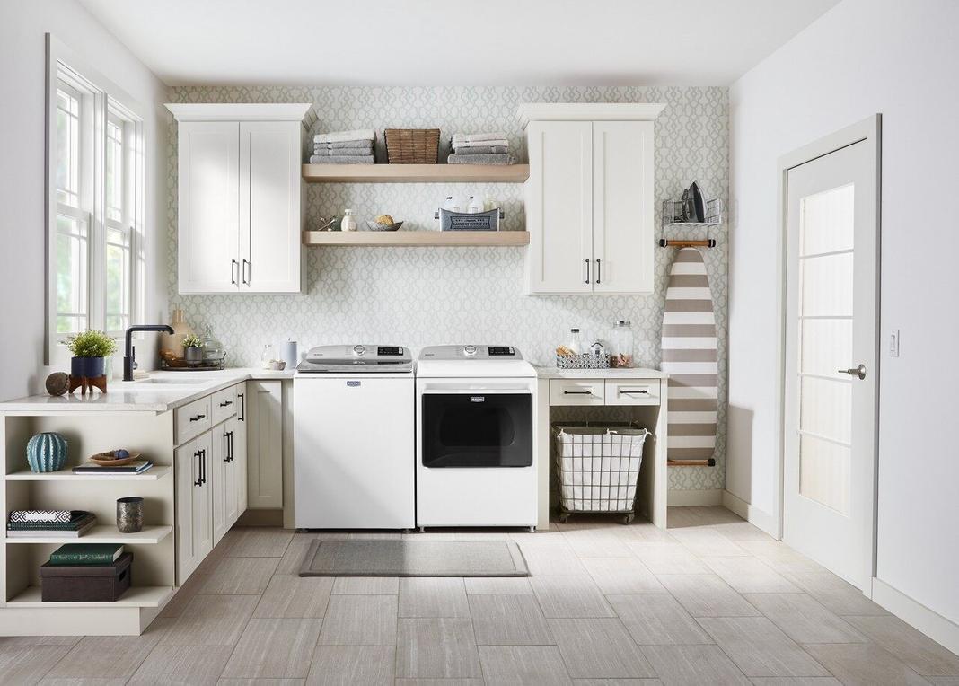 Maytag - 7.4 cu. Ft Electric Dryer in White - YMED6230HW