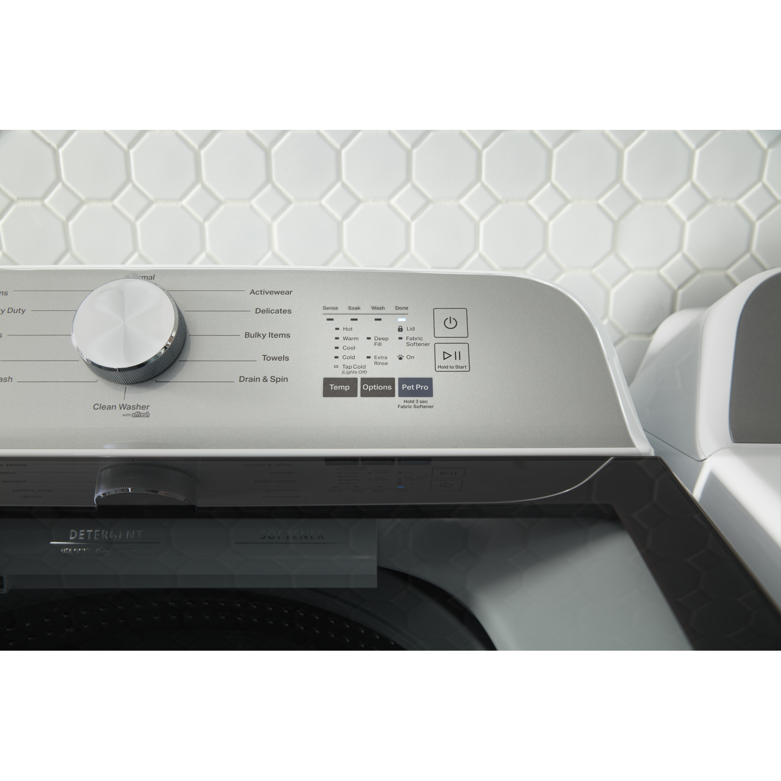 Maytag - 7 cu. Ft Electric Dryer in White - YMED6500MW