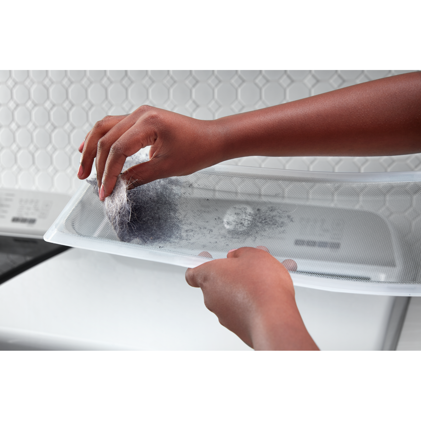 Maytag - 7 cu. Ft Electric Dryer in White - YMED6500MW