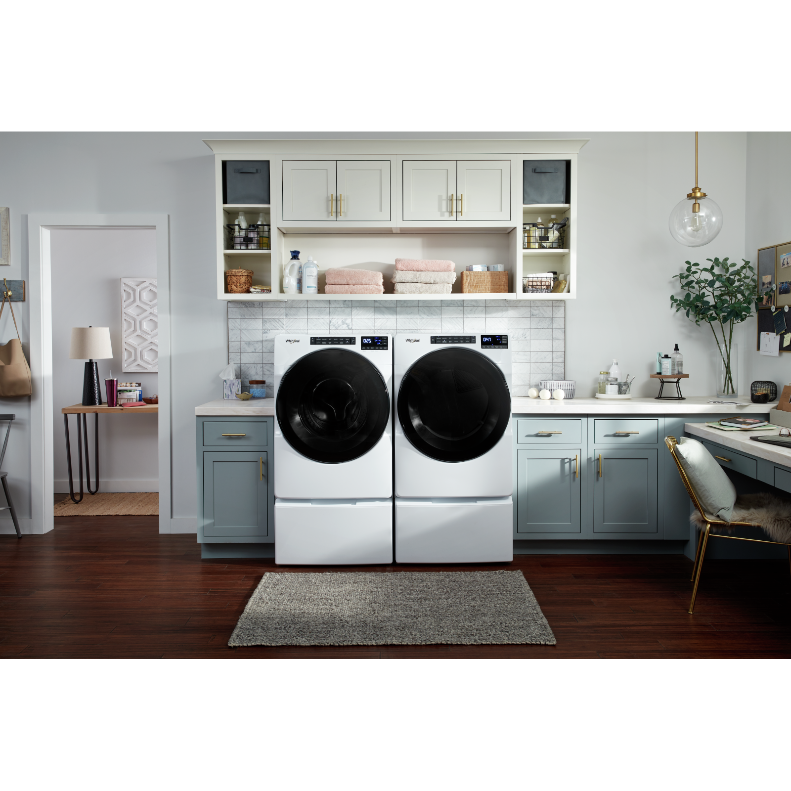 Whirlpool - 7.4 cu. Ft Electric Dryer in White - YWED5605MW
