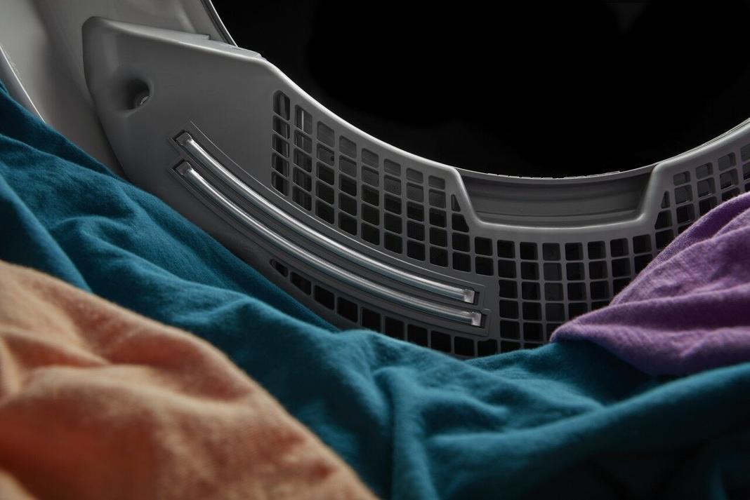 Whirlpool - 7.4 cu. Ft Electric Dryer in White - YWHD560CHW