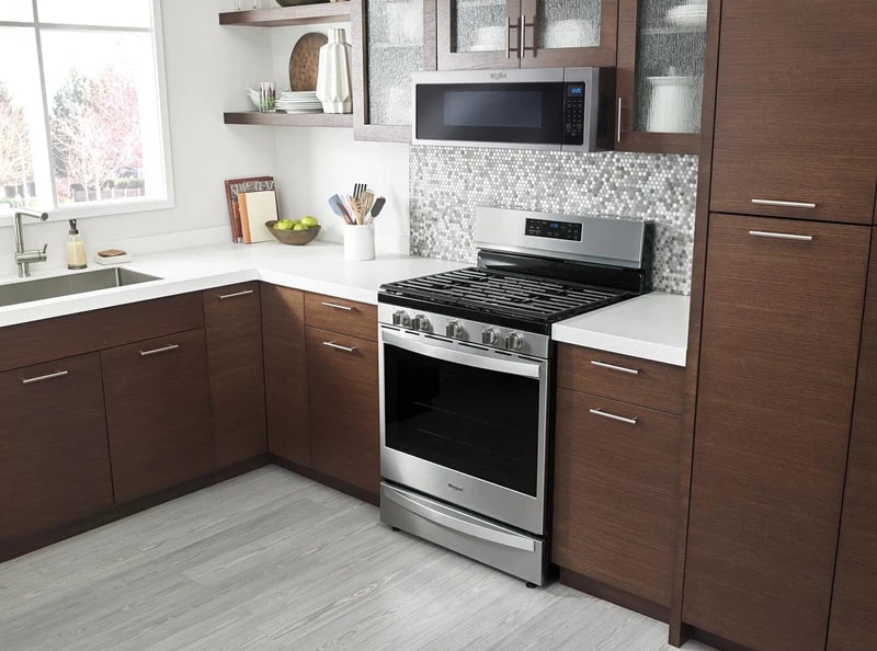 Whirlpool - 1.1 cu. Ft Over the range Microwave in Stainless - YWML35011KS