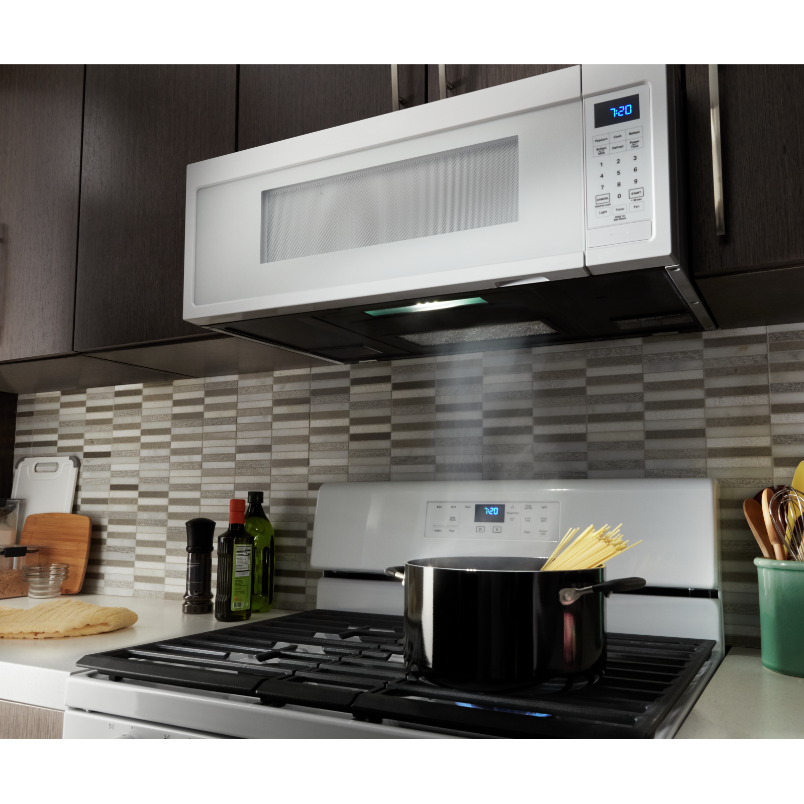 Whirlpool - 1.1 cu. Ft Over the range Microwave in White - YWML35011KW