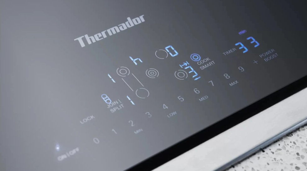 Thermador - 37 Inch Electric Cooktop in Black - CET366TB