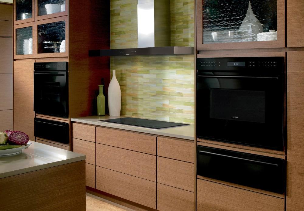 Wolf - 36 inch wide Induction Cooktop in Black - CI365T/S