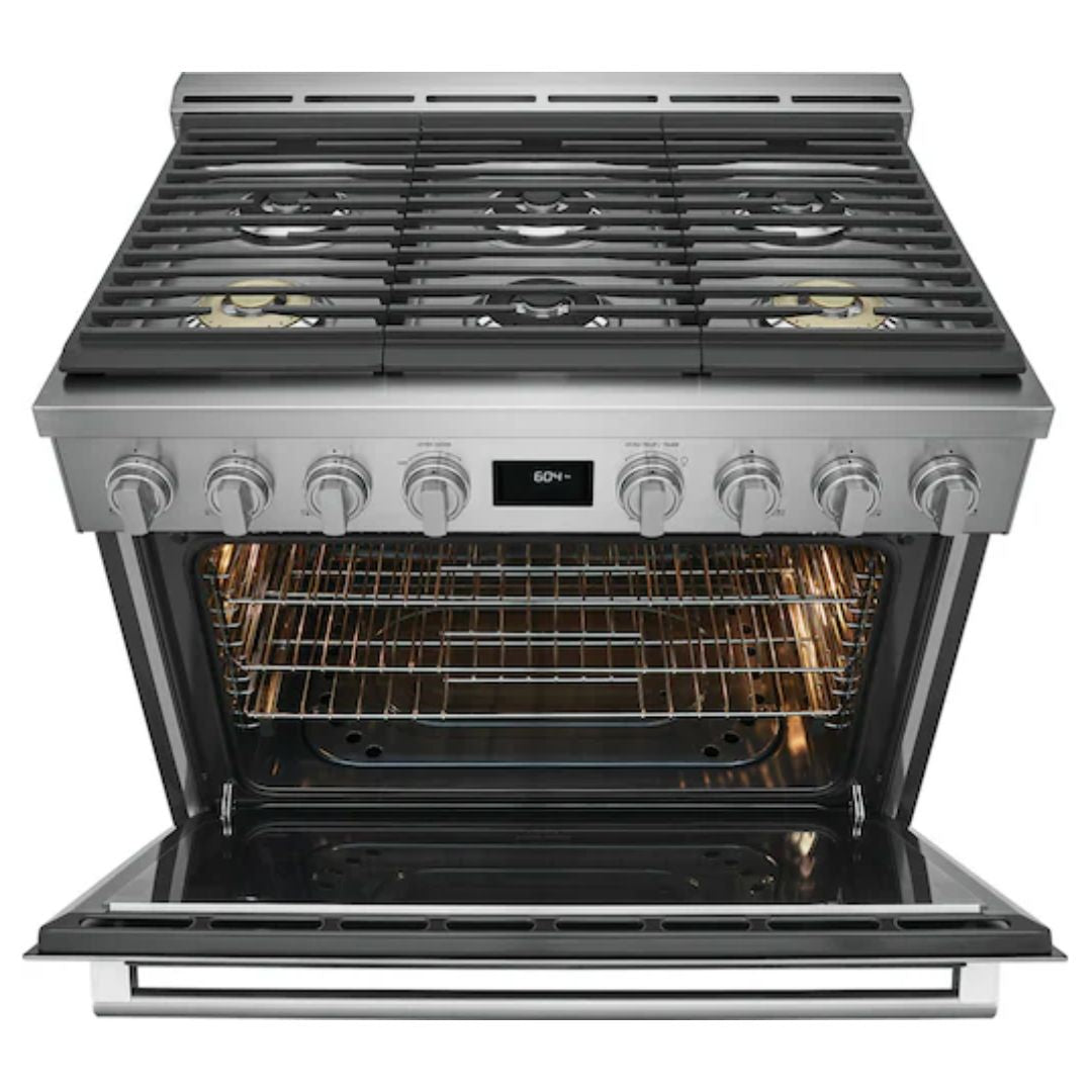 Electrolux - 4.4 cu. ft  Gas Range in Stainless - ECFG3668AS