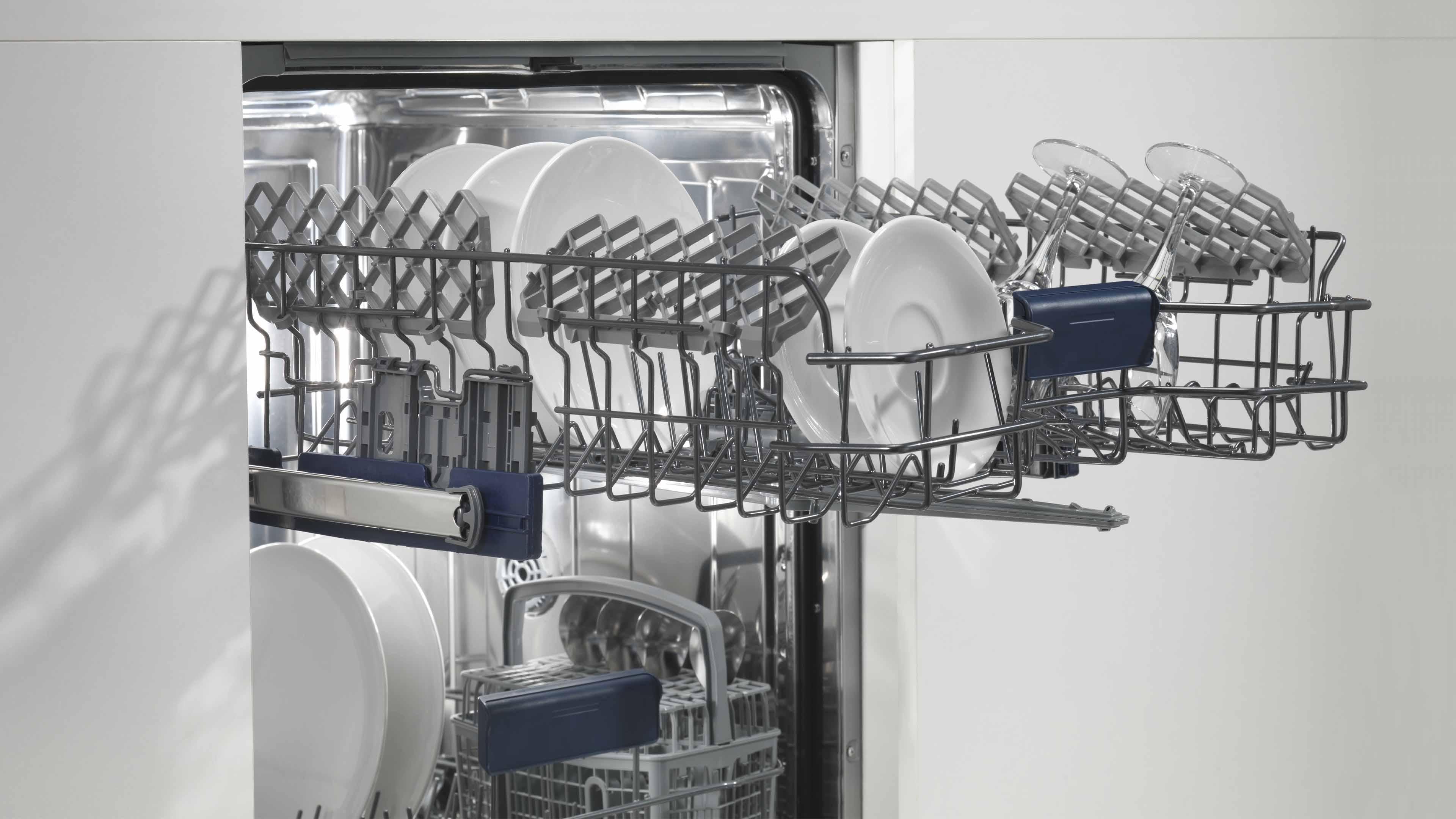 Fulgor Milano - 49 dBA Built In Dishwasher in Stainless - F4DWT24SS1