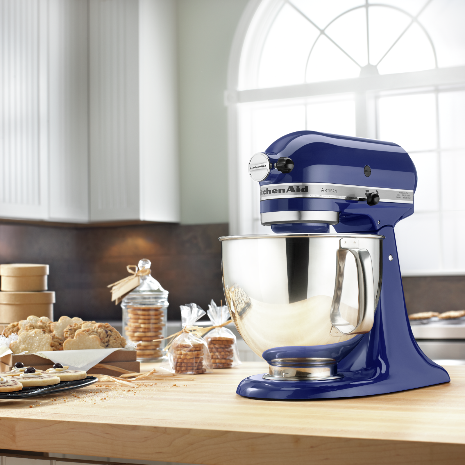 KitchenAid - 5 Quarts Tilt-head Mixer in Blue - KSM150PSBU