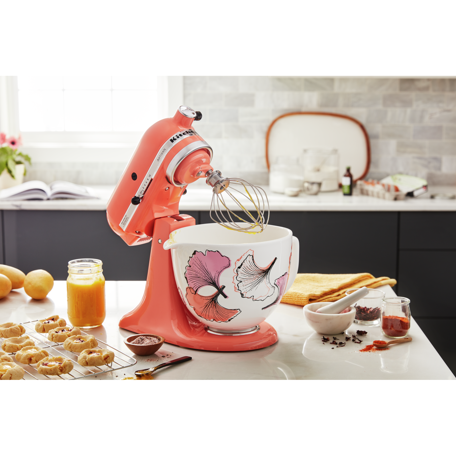 KitchenAid - 5 Quarts Tilt-head Mixer in Orange - KSM150PSPH