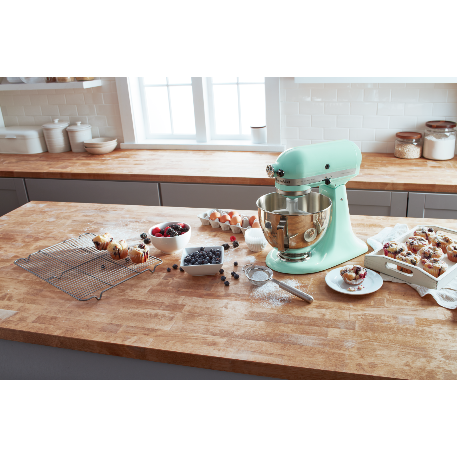 KitchenAid -   Ultra Power Plus Series 4.5 Quart Tilt-Head Mixer In Ice Blue - KSM96IC