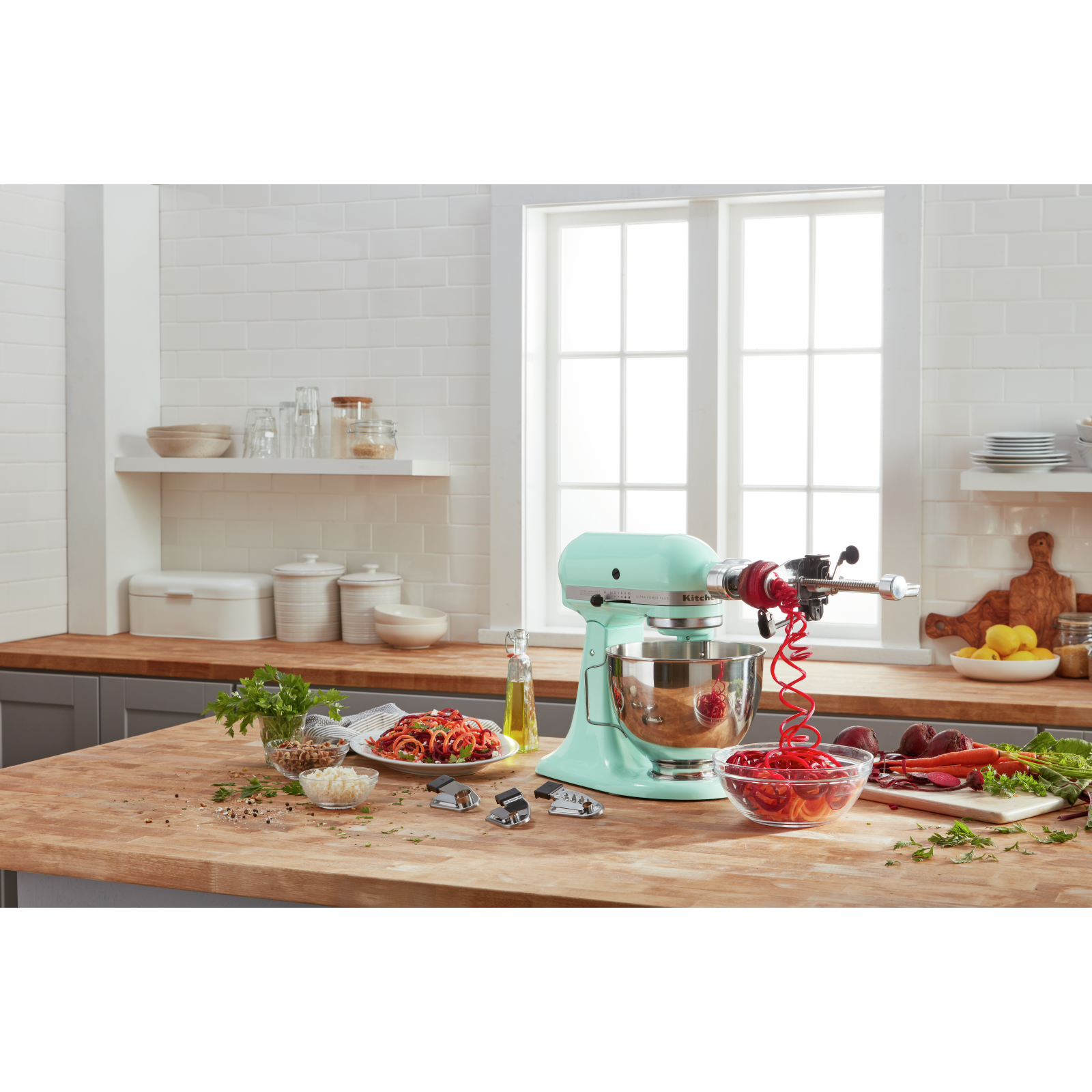 KitchenAid -   Ultra Power Plus Series 4.5 Quart Tilt-Head Mixer In Ice Blue - KSM96IC