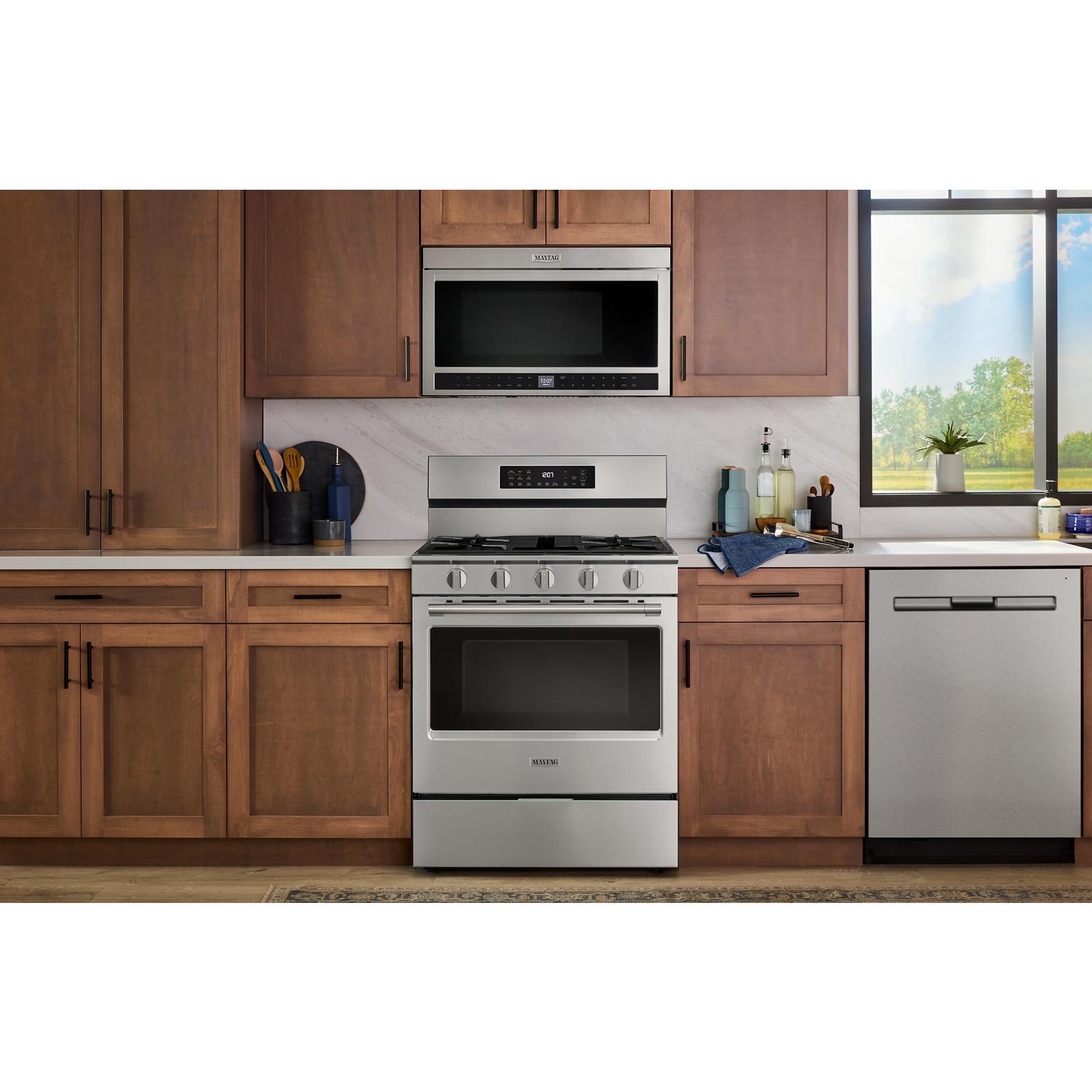 Maytag - 5 cu. ft  Gas Range in Stainless - MFGS7030SZ