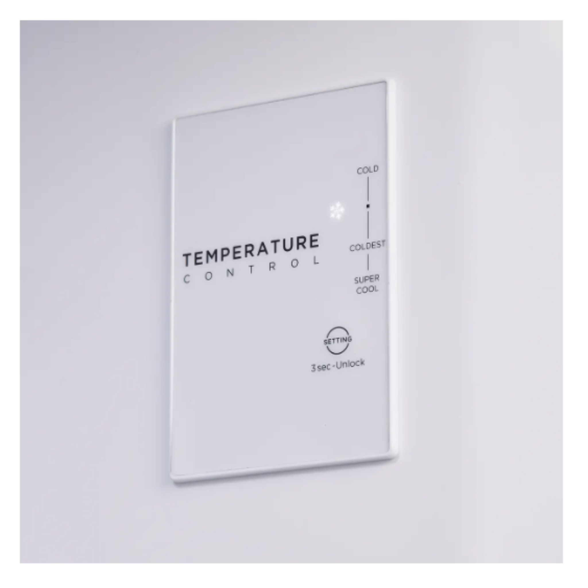 Midea - 30 Inch 18 cu. ft Top Mount Refrigerator in White - MRT18D3BWW