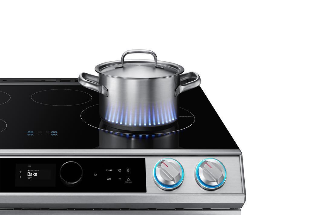 Samsung - Bespoke 6.3 cu. ft  Induction Range in Stainless - NE63T8911SS