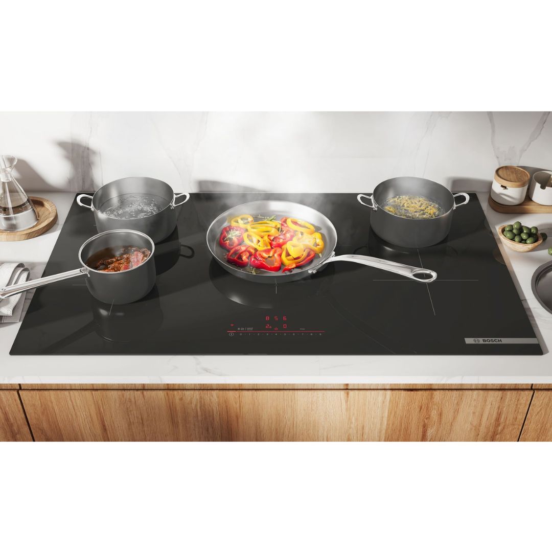 Bosch - 37 Inch Induction Cooktop in Black - NIT5663UC
