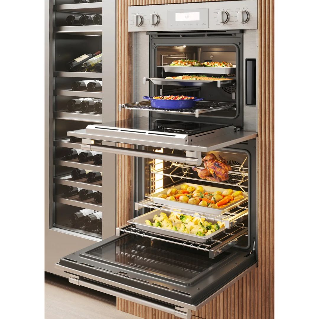 Thermador - 7.3 cu. ft Combination Wall Oven in Stainless (Open Box) - PODS302B