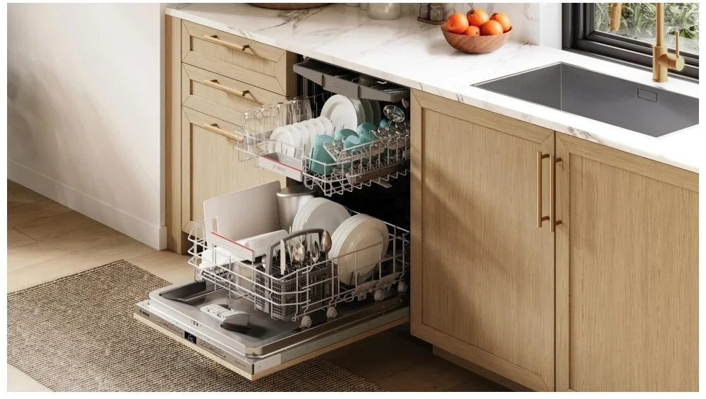 Bosch - 46 dBA Built In Dishwasher in Panel Ready - SHV53D73UC