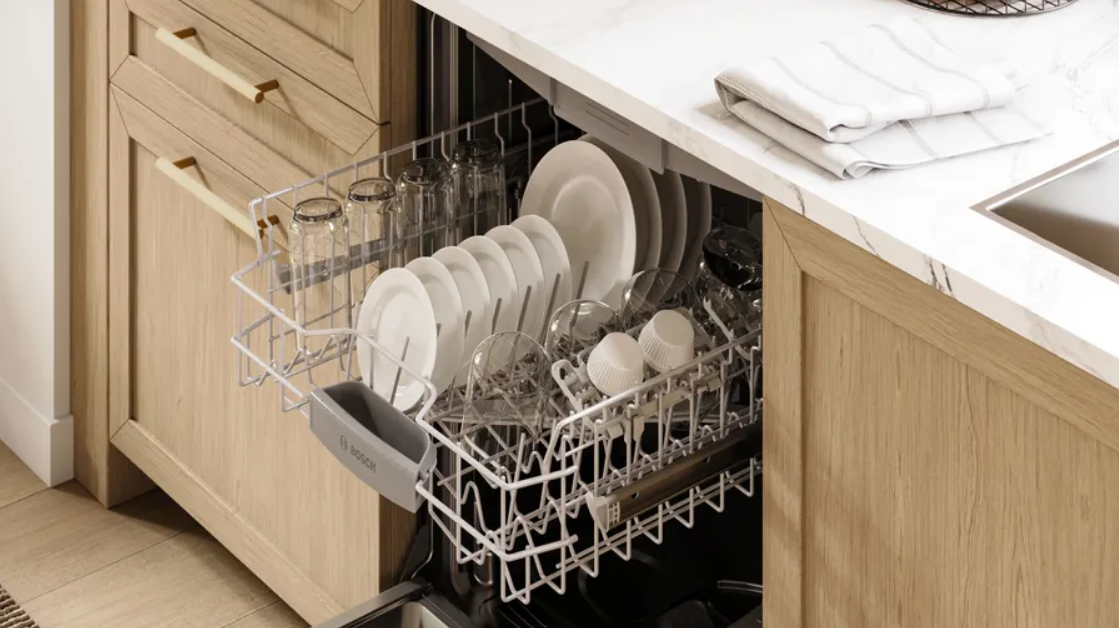 Bosch - 46 dBA Built In Dishwasher in Stainless - SHX53DM5N