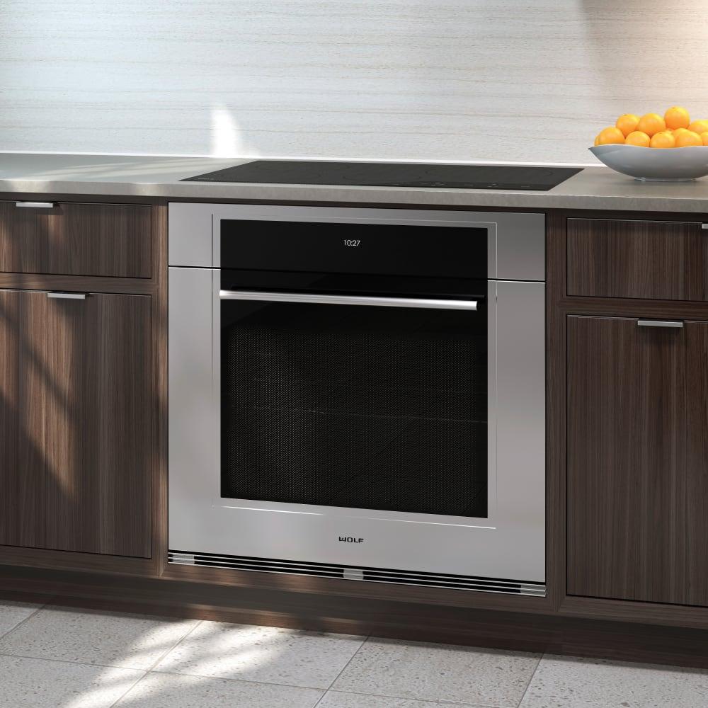 Wolf - 5.1 cu. ft Single Wall Oven in Stainless - SO30TM/S/TH