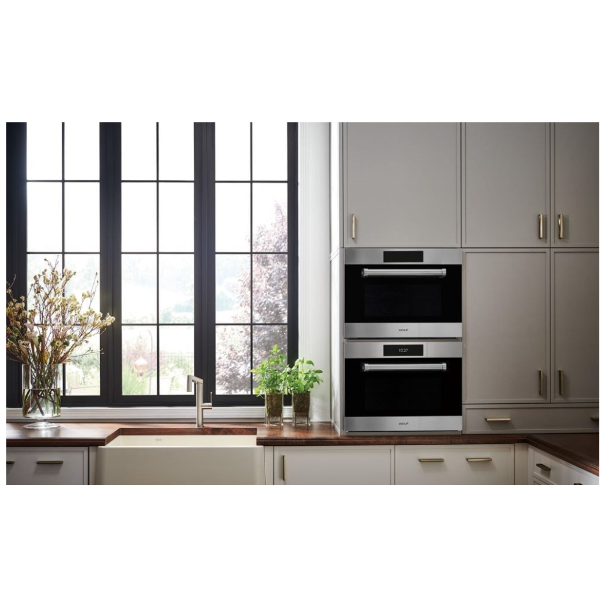 Wolf - 1.6 cu. ft Speed Wall Oven in Stainless - SPO2450TE/S/T