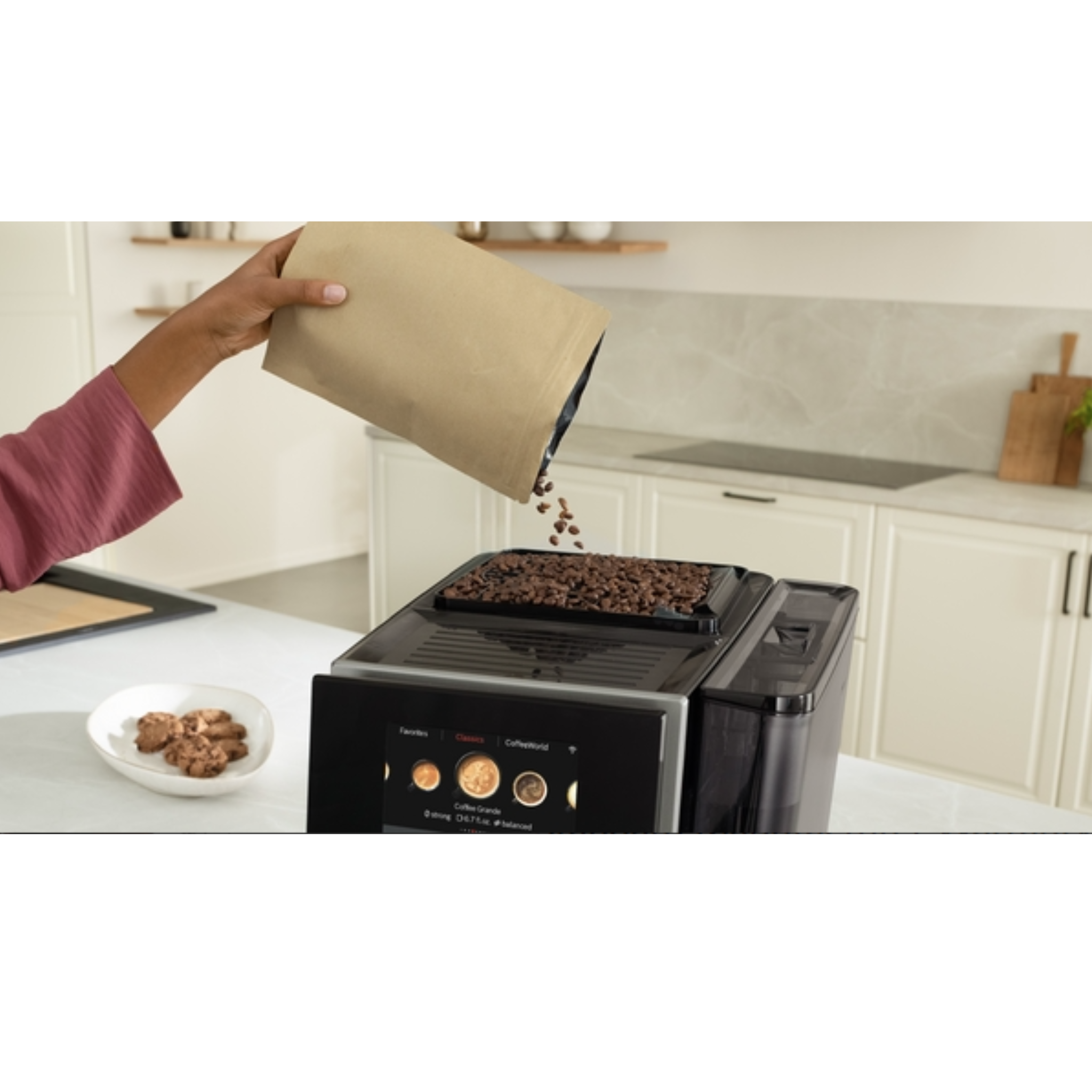Bosch -  Countertop Coffee Maker in Black - TPU60309