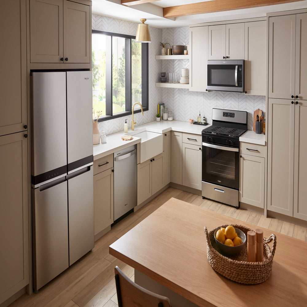 Whirlpool - 47 dBA Built In Dishwasher in Stainless - WDT751SAPZ