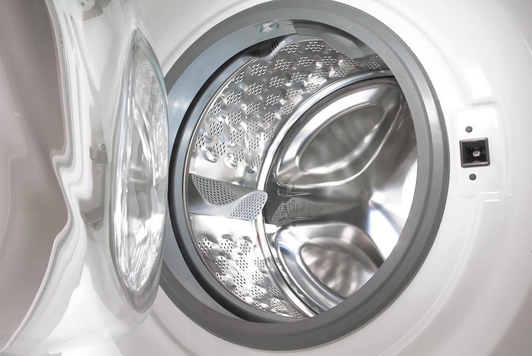 Gorenje -   8 kg Capacity Compact Washer in White - WEI843HP