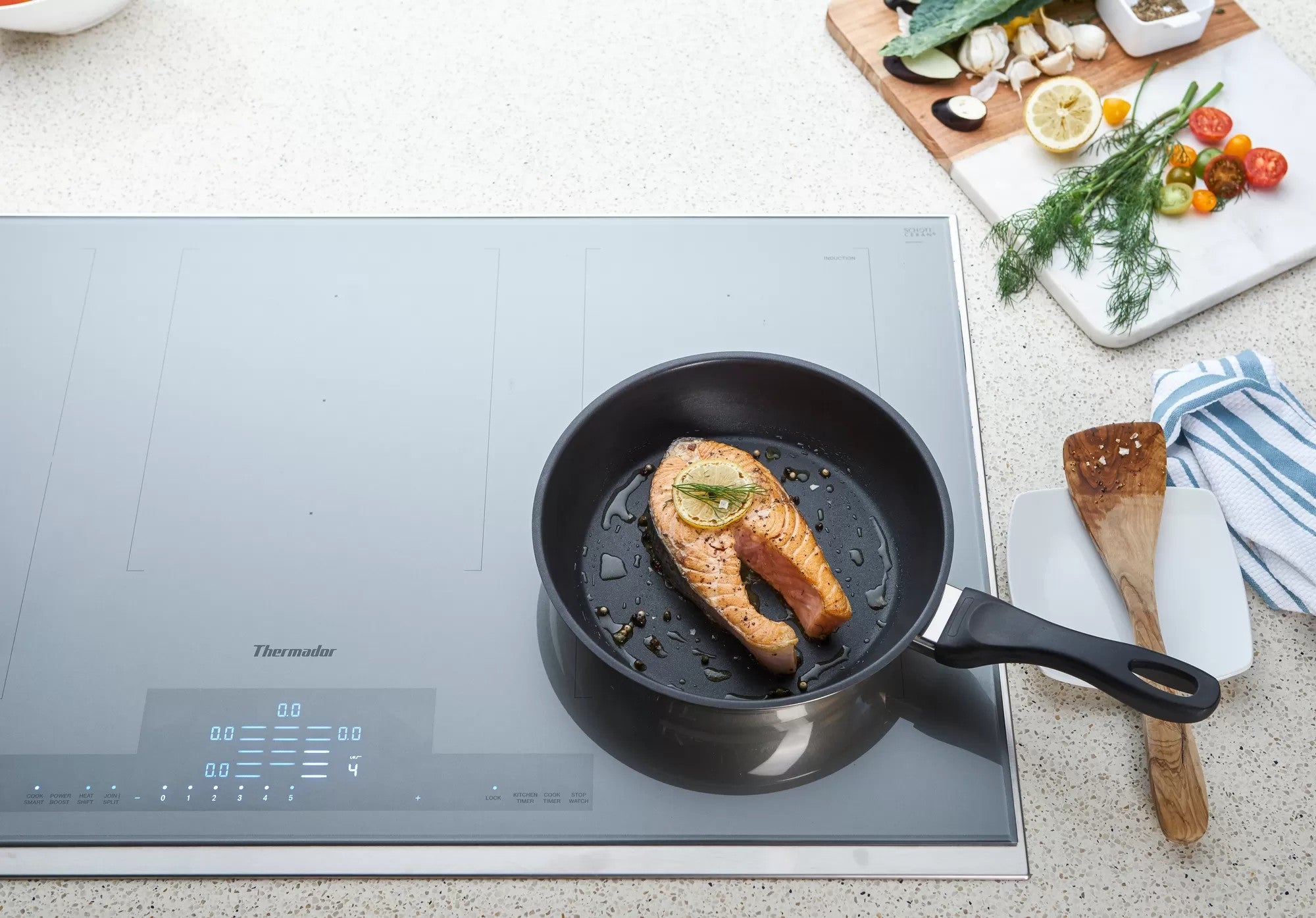 Thermador - 37 Inch Induction Cooktop in Silver - CIT367YMS