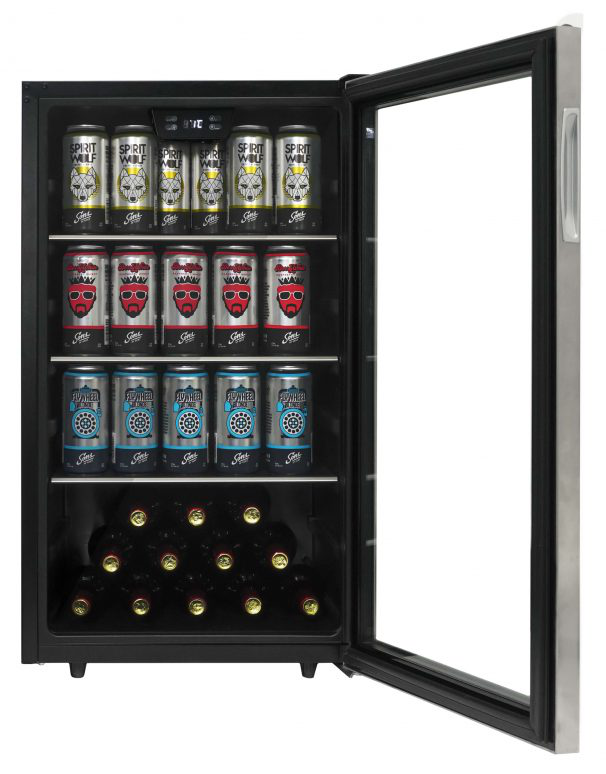 Danby - 18.9 Inch 4.5 cu. ft Beverage Centre Refrigerator in Stainless - DBC045L1SS