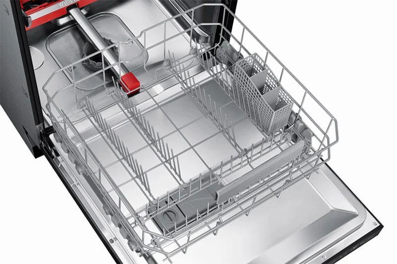Dacor - 42 dBA Built In Dishwasher in Stainless - DDW24M999US