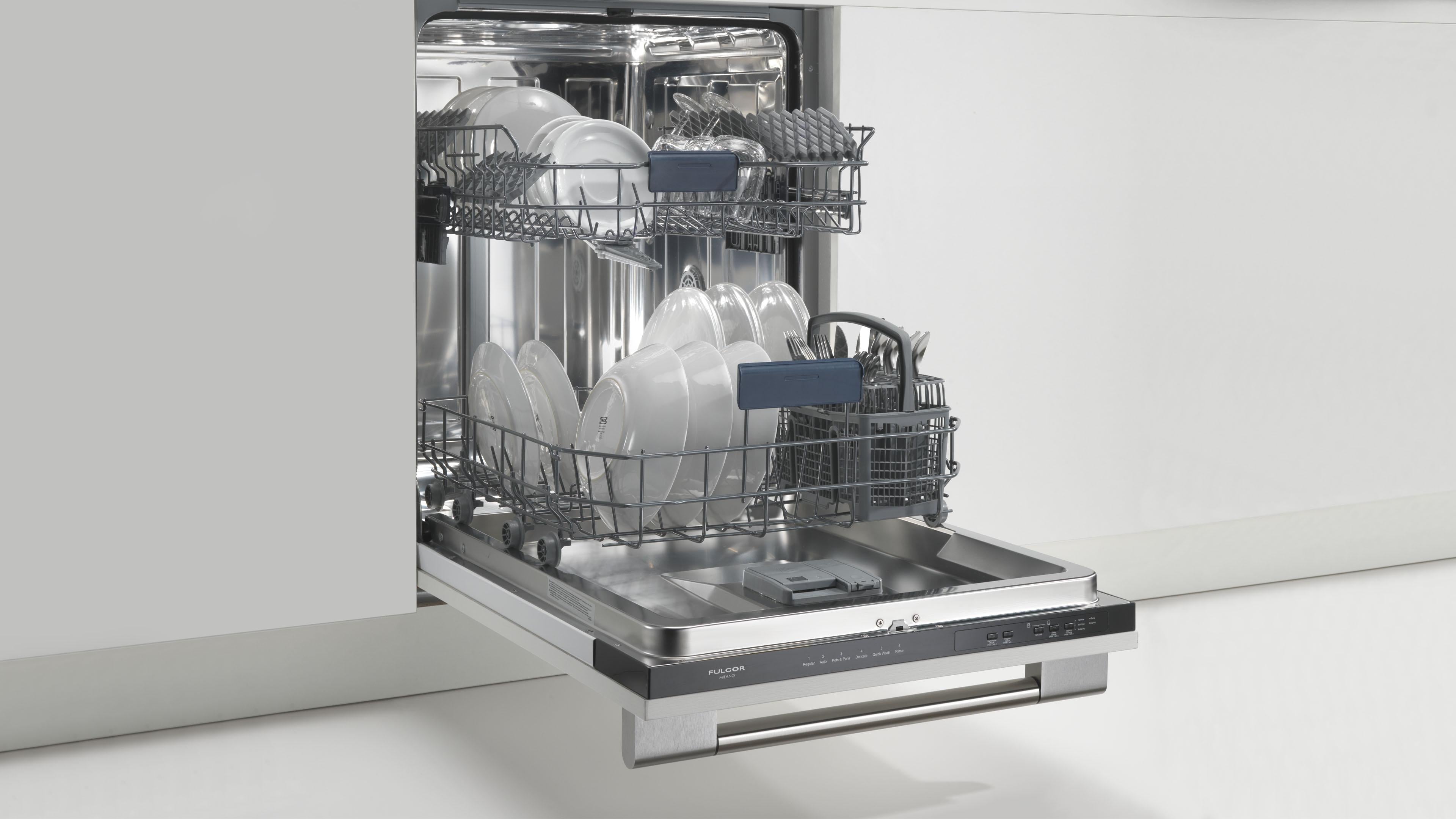 Fulgor Milano - 49 dBA Built In Dishwasher in White (Open Box) - F4DWT24FI1