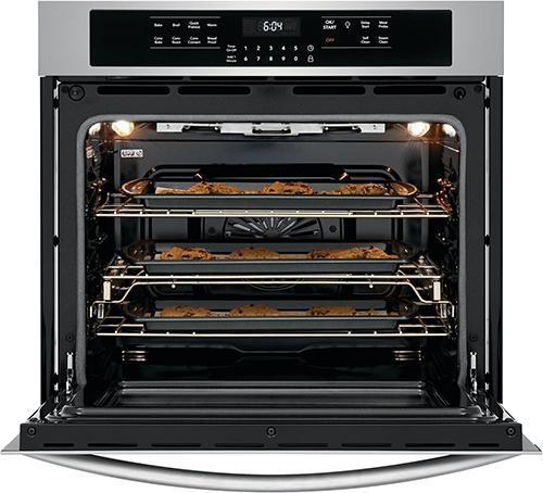 Frigidaire Gallery - 5.1 cu. ft Single Wall Oven in Stainless Steel - FGEW3066UF